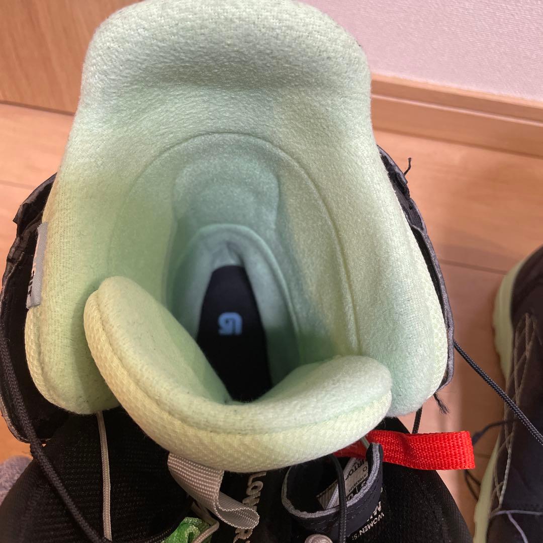 BURTON MINT ASIAN FIT 女性用スノーボードブーツ