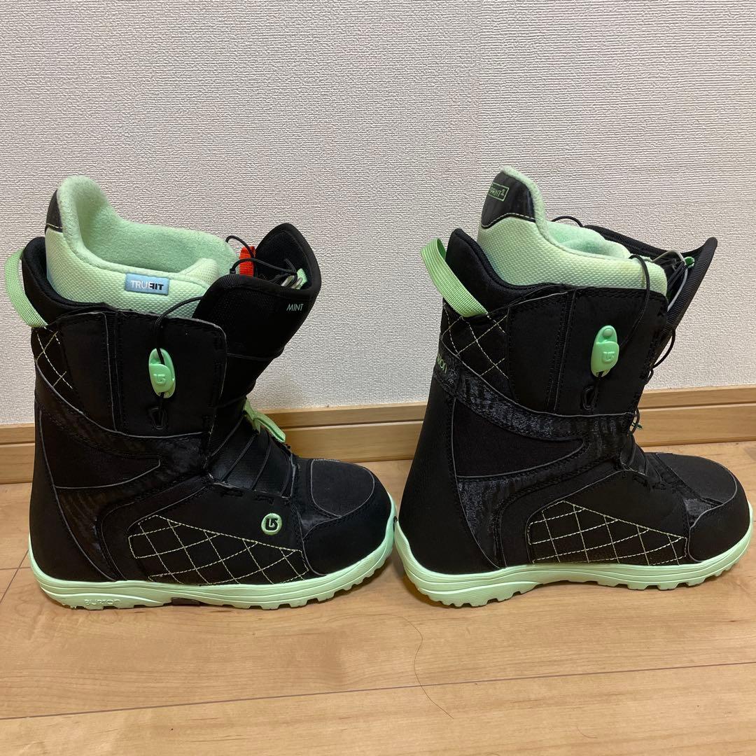 BURTON MINT ASIAN FIT 女性用スノーボードブーツ