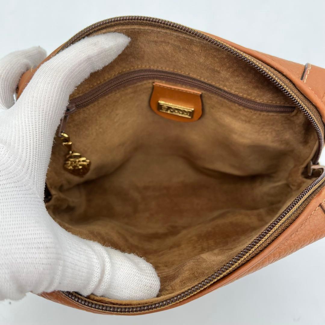 【美品】GUCCI ショルダーバッグ 斜めがけ インターロッキング レザー 茶色