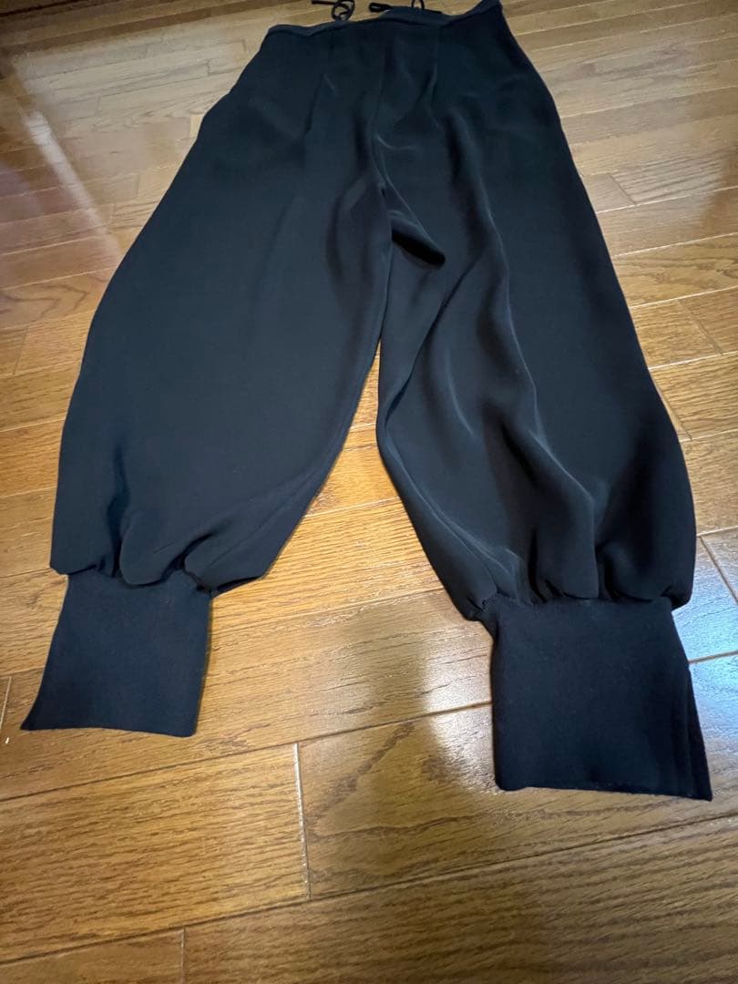 タグ付き カレンソロジー スリットヘムオールインワン