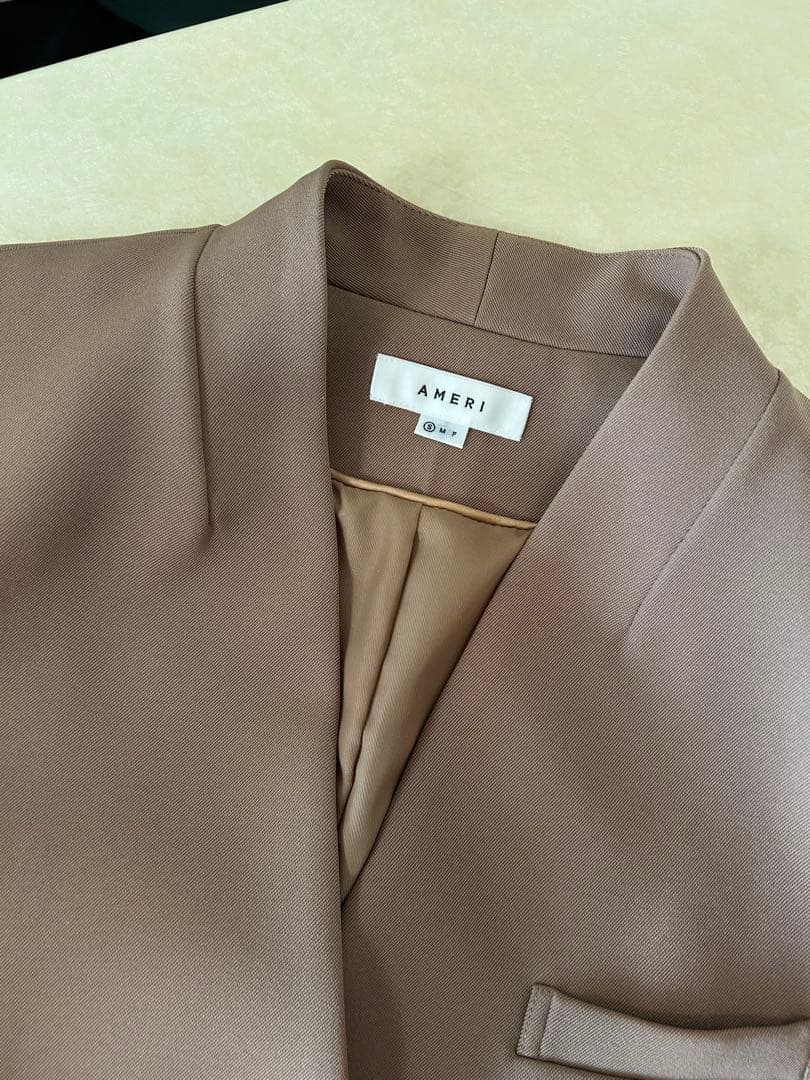 美品★ ESSENTIAL CURVE COLLAR JACKET