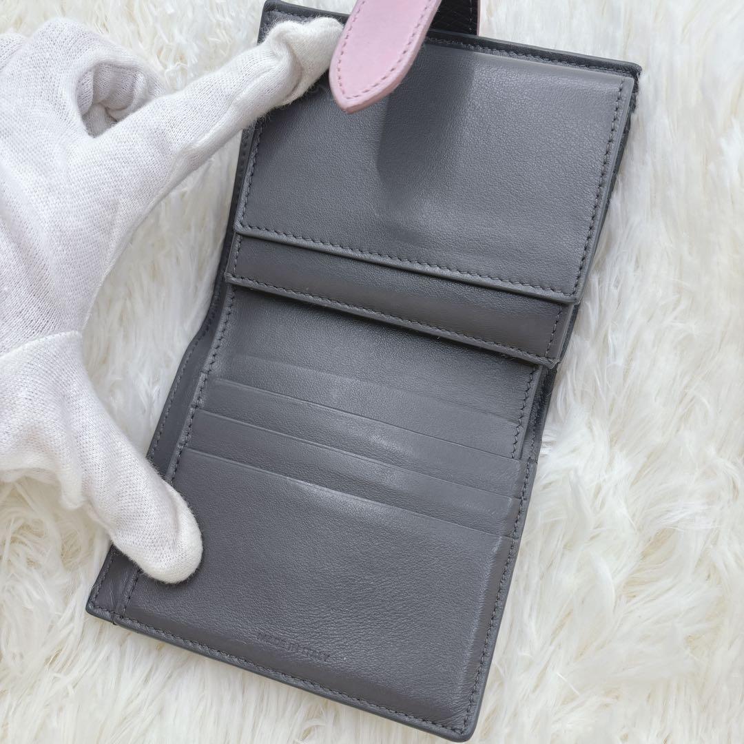 美品✨️CELINE 二つ折り財布 グレー×ピンク スモールストラップウォレット