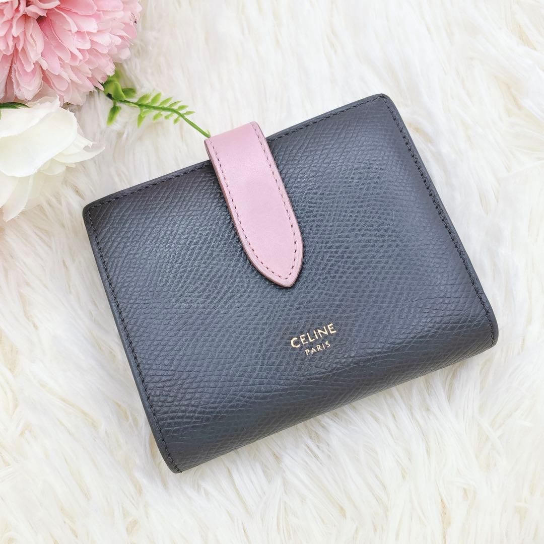 美品✨️CELINE 二つ折り財布 グレー×ピンク スモールストラップウォレット