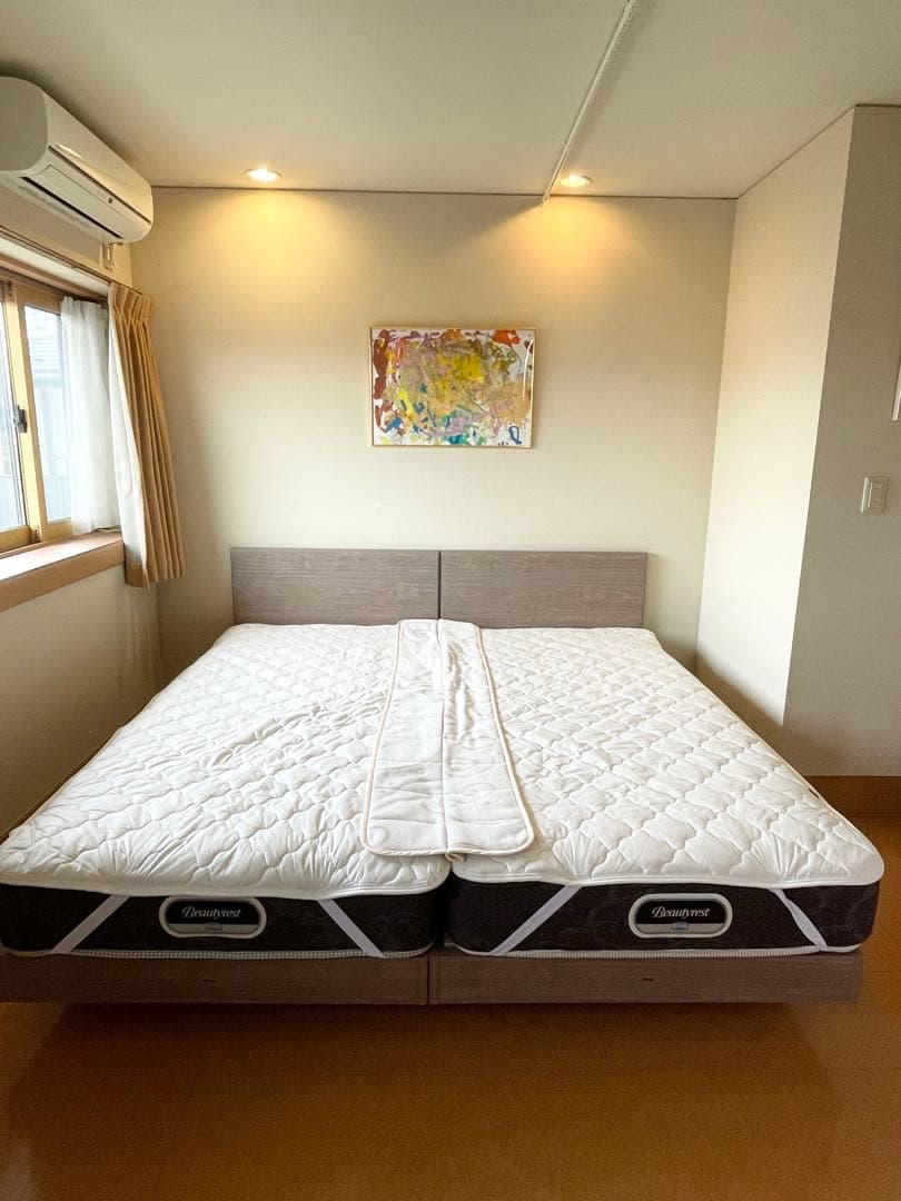 ①シモンズ　極美品　キングサイズベッド　マットレス　シングル2つセット①