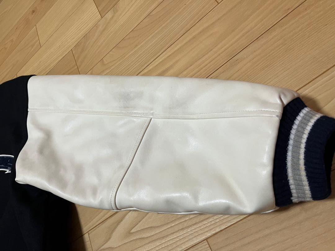 A BATHING APE VARSITY JACKET Ｍ