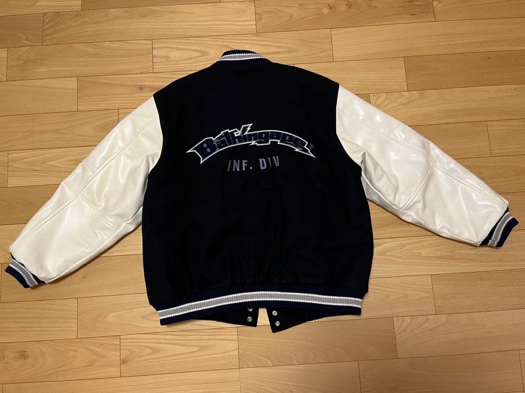 A BATHING APE VARSITY JACKET Ｍ