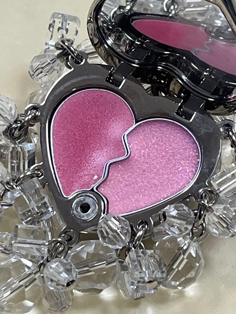 【新品未使用】　クリスチャンディオール プリティチャーム　002