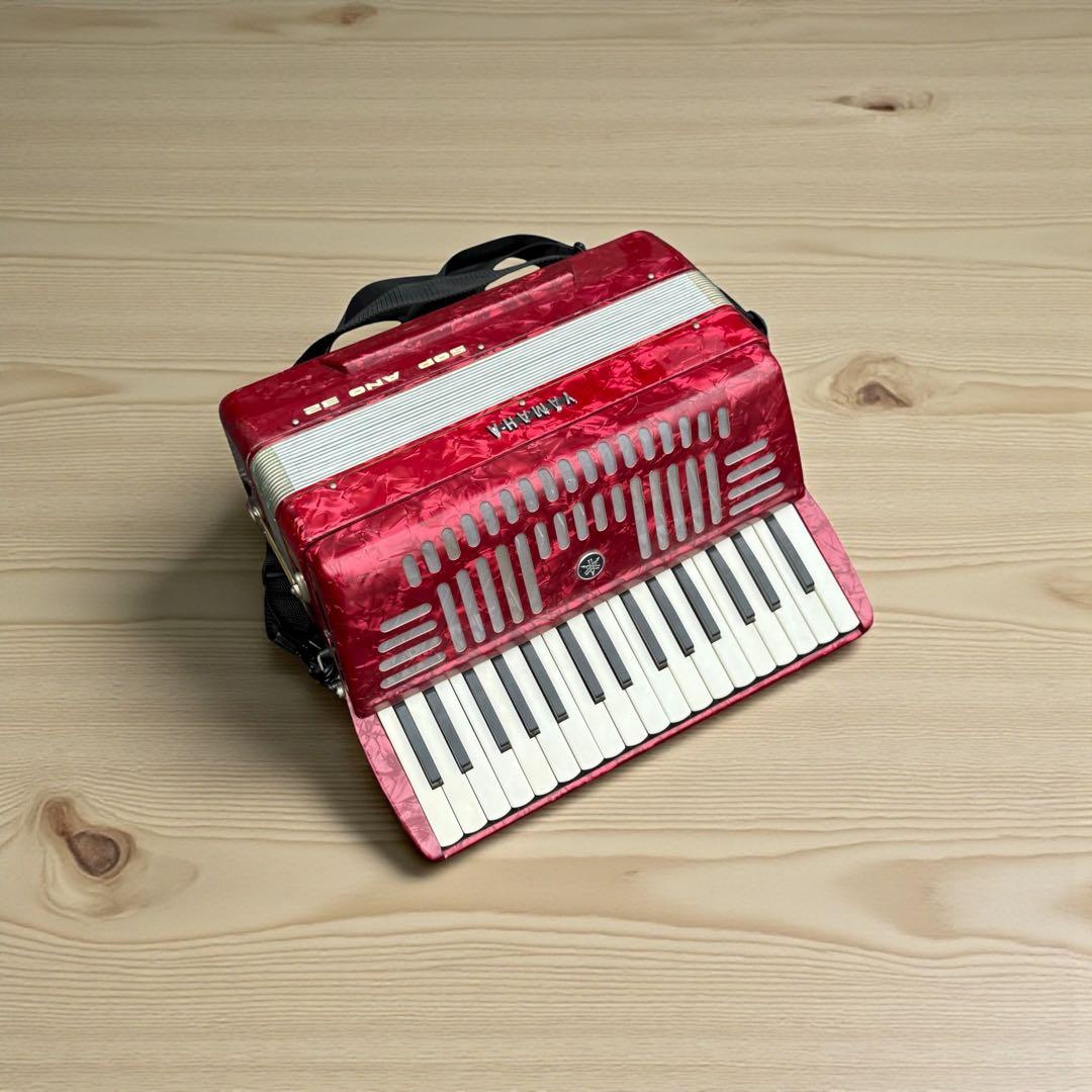 【整備済綺麗な音色】Yamaha ソプラノ アコーディオン S-32 32鍵