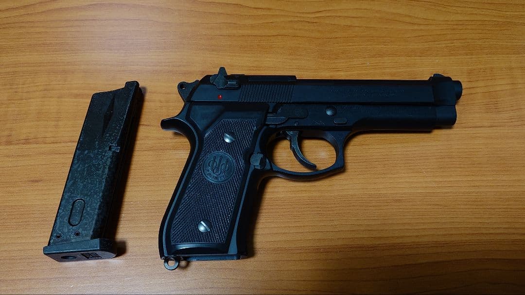 ウエスタンアームズ ベレッタM92FS ガスブローバック　動作未確認