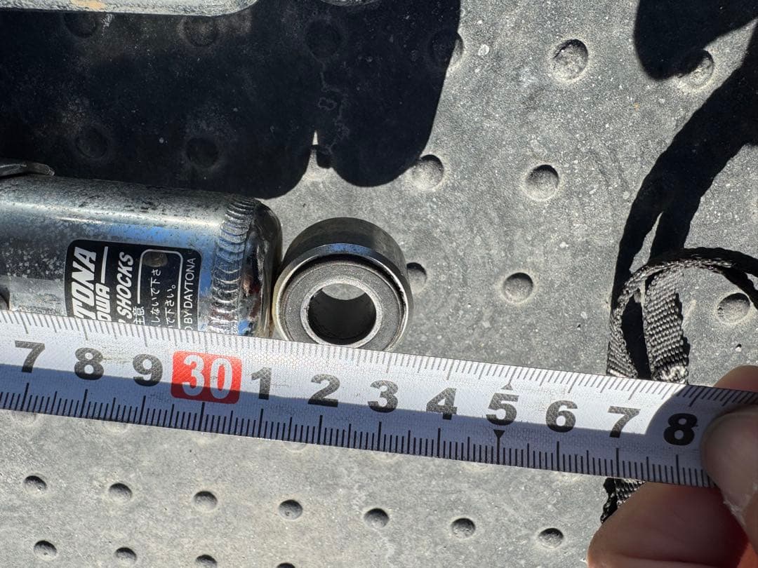 SR400 DAYTONA スーパースポーツ ショックアブソーバー 2本セット