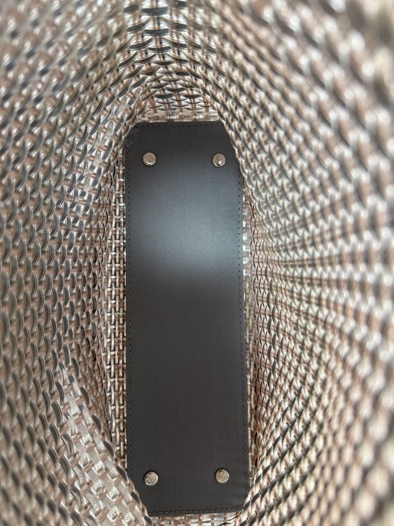 アンテプリマ／イントレッチオ/スモール/パウダリーピンクシルバー