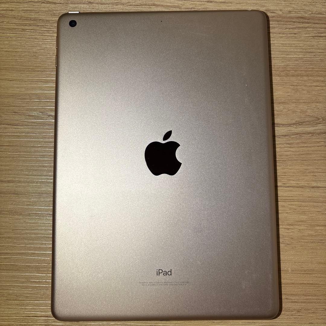 iPad 第6世代 32GB Wi-Fi 91% ケース,イヤホン,コードおまけ