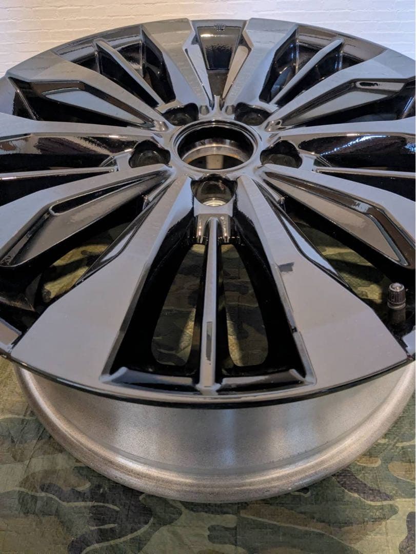 新車外しホンダ WR-V 純正17インチ ホイール 1本 ブラック