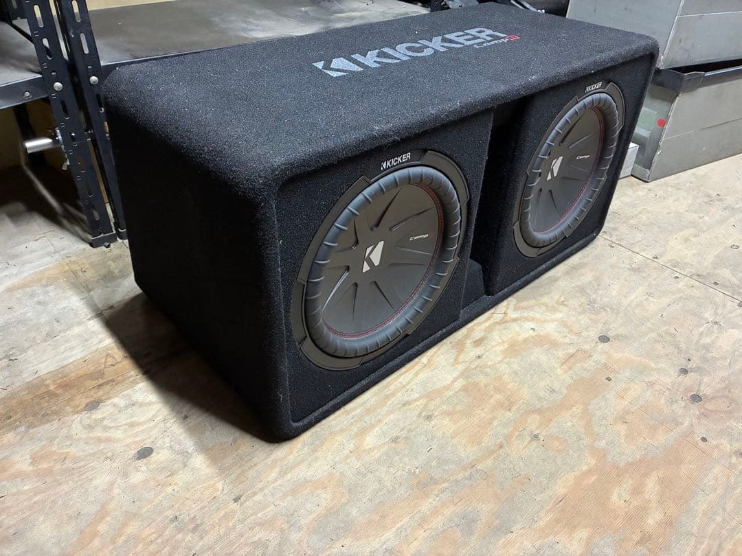 ★大迫力★KICKER CompR ウーファーアンプセット CXA1200.1