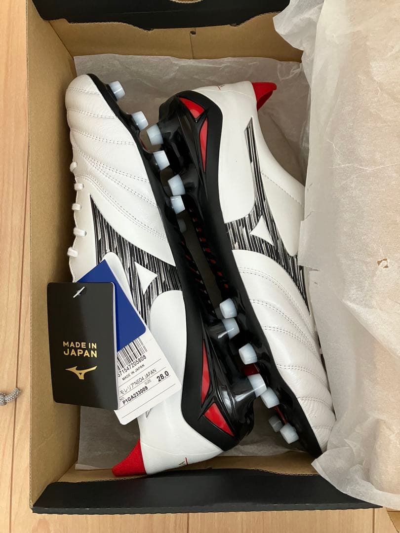 【ミズノ】モレリアNEO4 JAPAN サッカー　スパイク　28.0cm