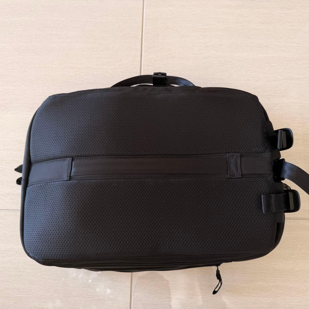 Incase Tracks Two-way Brief中古美品