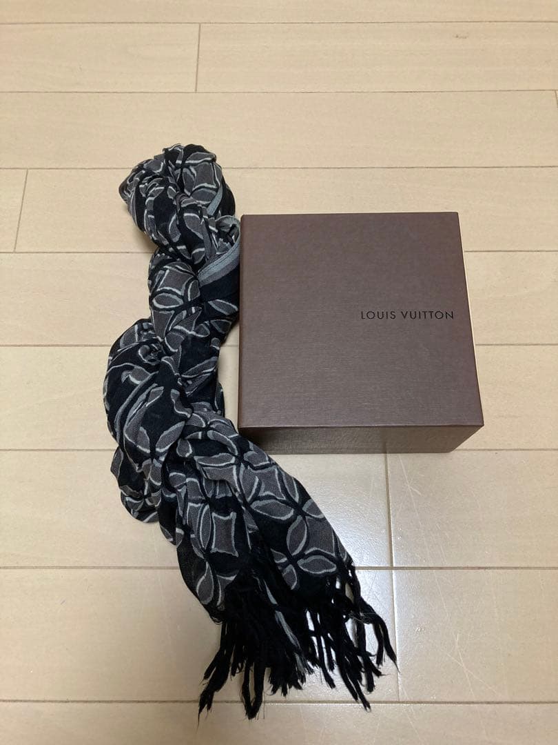 ☆美品☆ ルイヴィトン　モノグラムフラワー　ストール