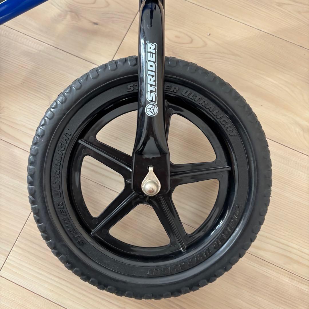 STRIDER バランスバイク 12インチ 青　スポーツ