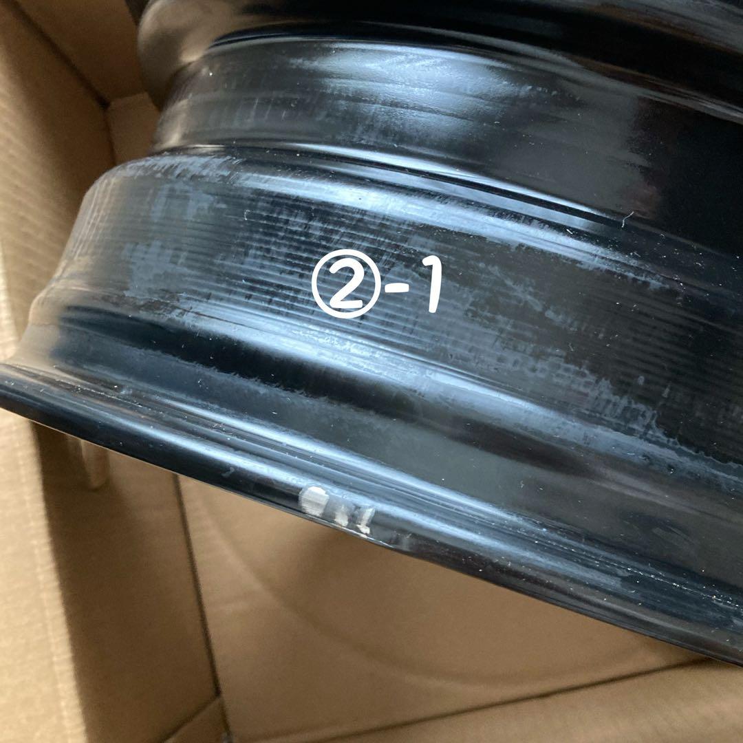 15インチ　新品ホイール4本セット カバー付