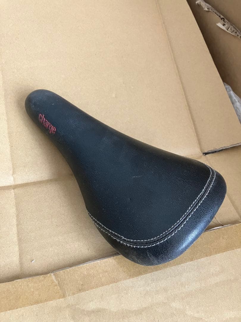 ニコライ　ダートジャンプ　サドル　ジムニー　フェンダー