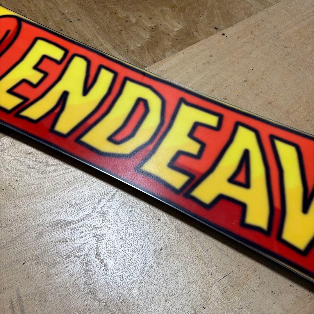 エンデバー スノーボード パークボード グラトリ ビンディング パウダー 雪山