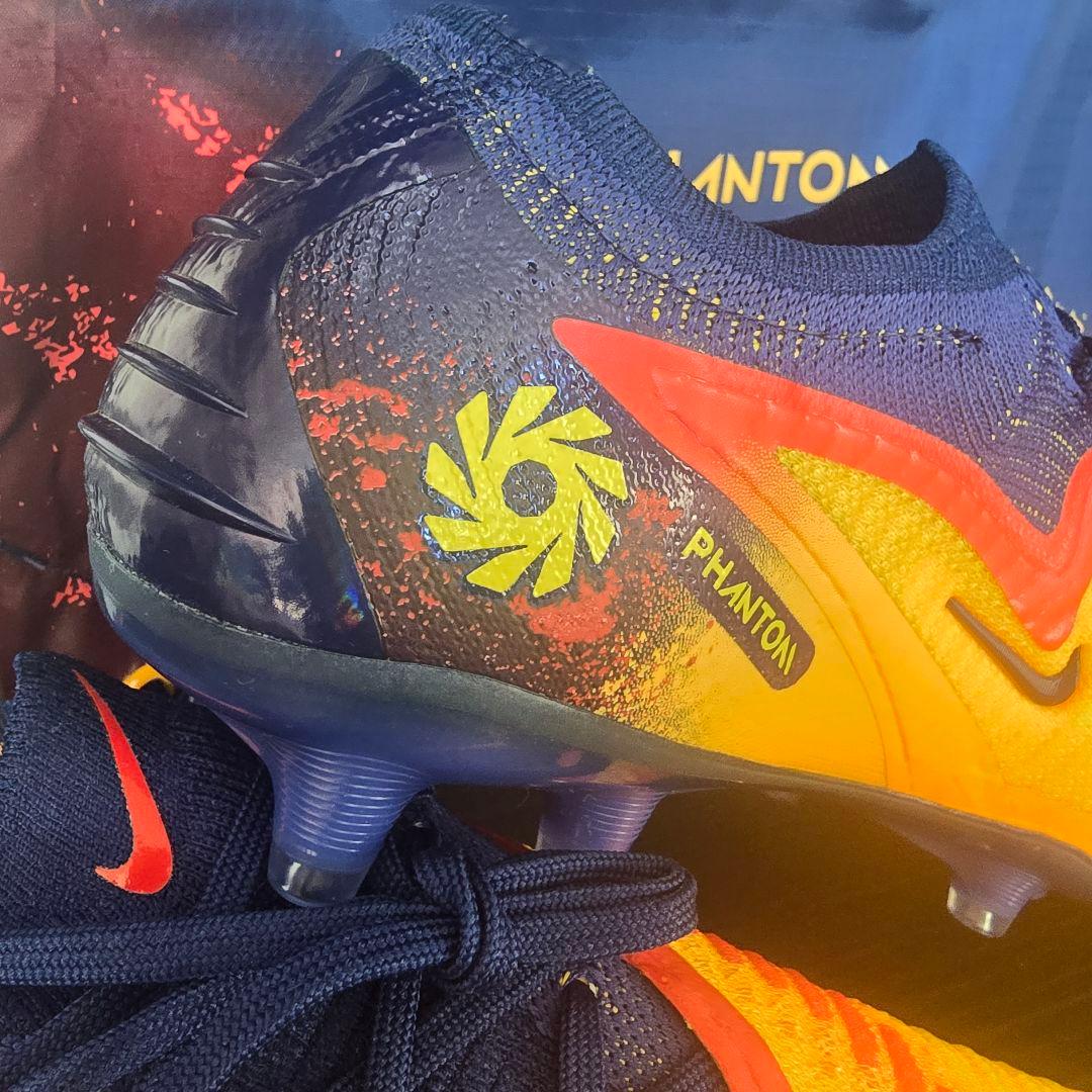 新品ナイキ ファントム 6 LOW エリート AG-PRO EH(25.5cm)