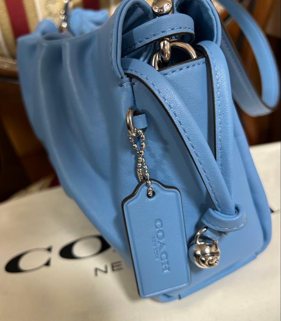コーチ⭐︎フェイ⭐︎アウトレット⭐︎爽やかブルーミニバッグ⭐︎
