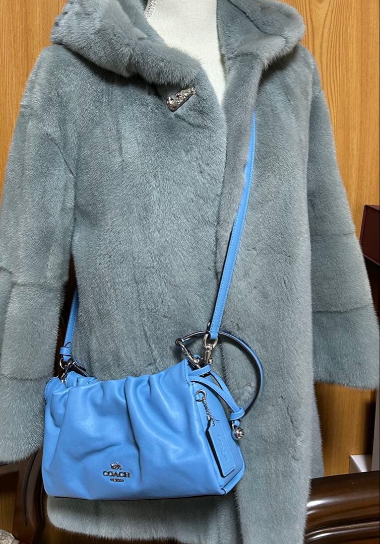 コーチ⭐︎フェイ⭐︎アウトレット⭐︎爽やかブルーミニバッグ⭐︎