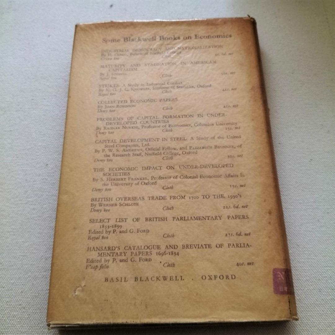 洋書 ESSAYS IN THE THEORY OF EMPLOYMENT No173