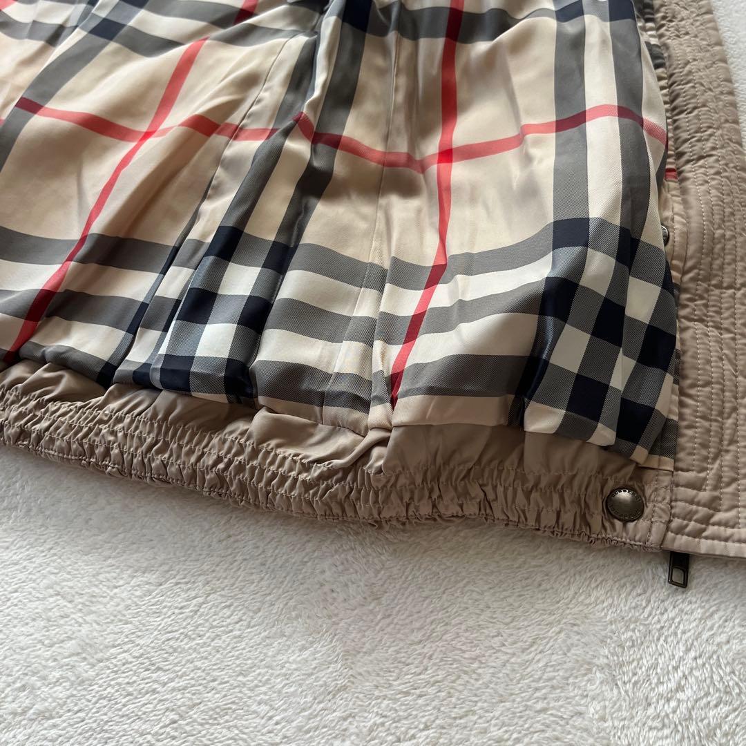 ●バーバリーロンドン　ダウンベスト　メガチェック　ノバ　ベルト付き　ダイヤカット