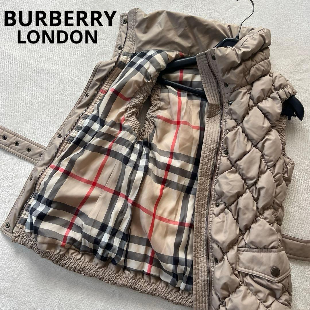 ●バーバリーロンドン　ダウンベスト　メガチェック　ノバ　ベルト付き　ダイヤカット