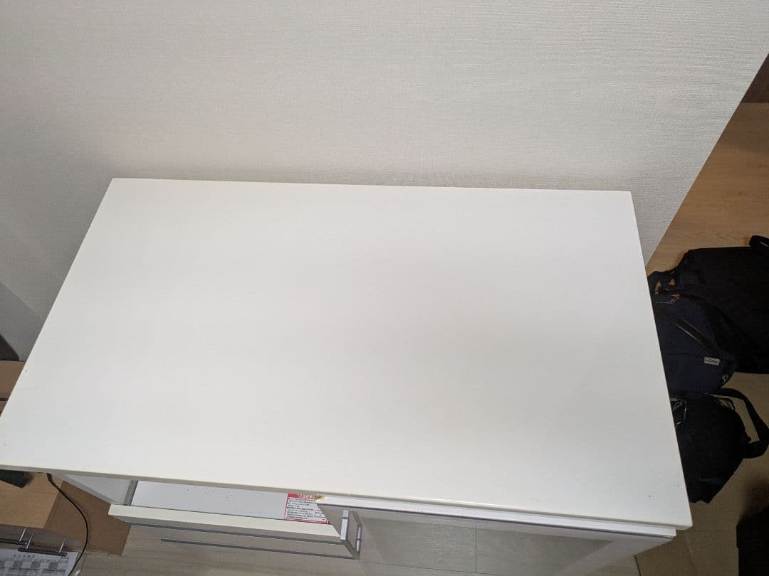 ホワイトキッチン収納キャビネット