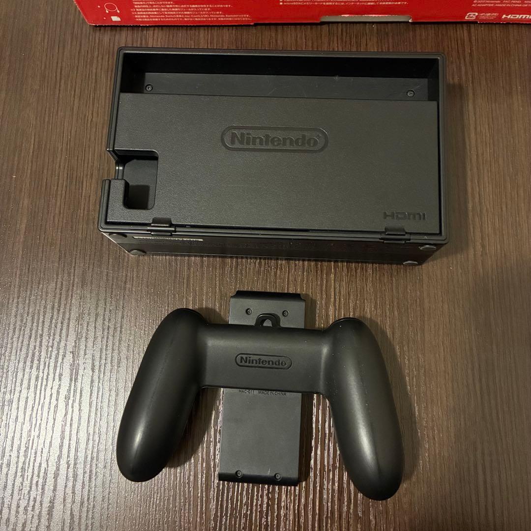 SDカード&新品Joy-Con付【Nintendo Switch 本体】