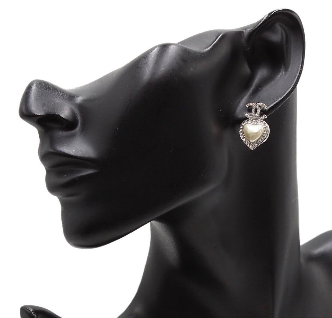 R2754 超美品 シャネル ハート ラインストーン×パール スイング ピアス