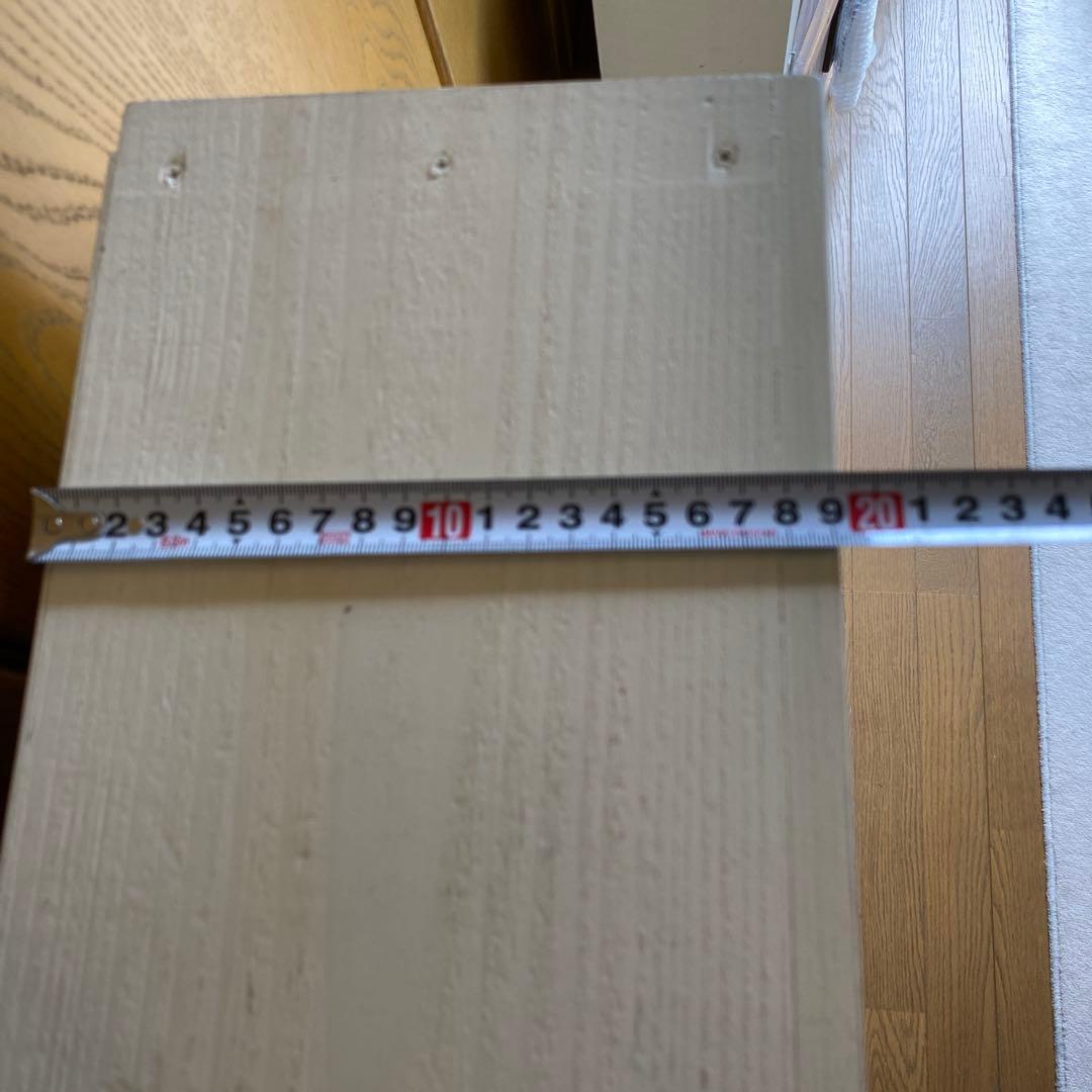 ① アンティーク棚　子供部屋