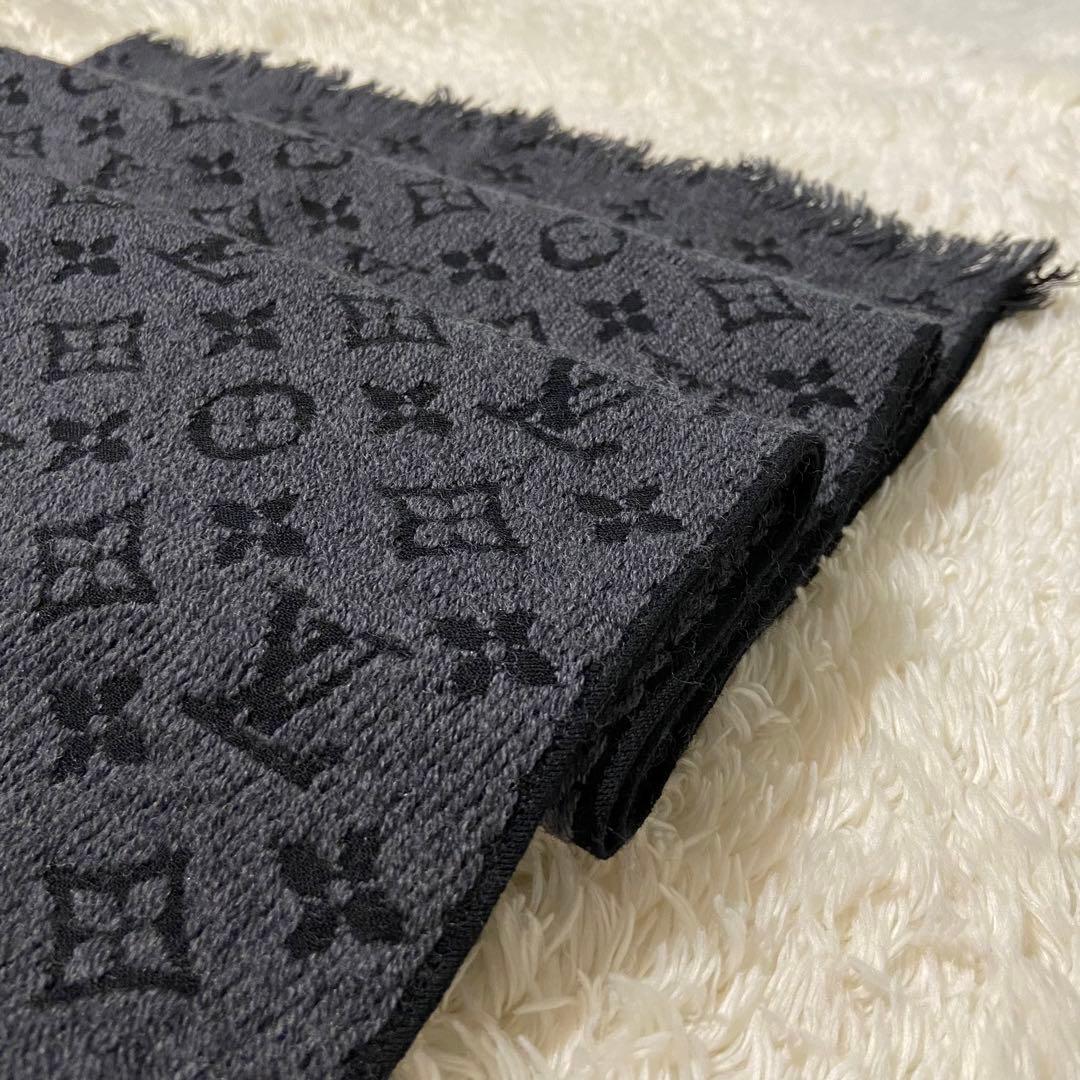 【極美品】LOUIS VUITTON ルイヴィトン モノグラム マフラー グレー