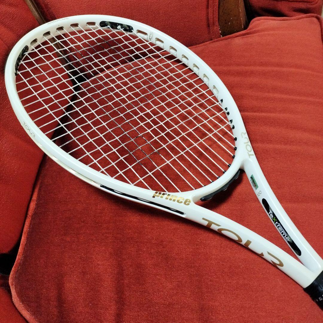 Prince Tour 100 O3 テニスラケットグリップ2番