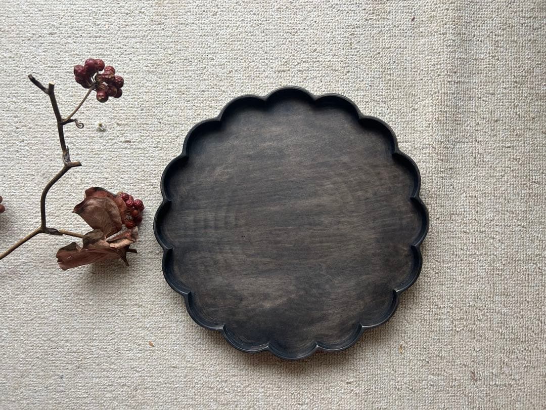 Svale Furniture /三木達也さん 花雲盆 カエデ鉄染