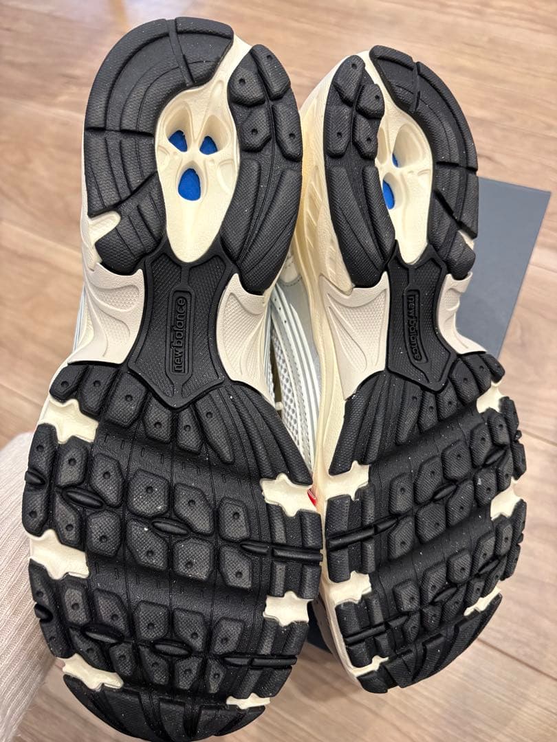 komugi　ニューバランス 530 24.5cm