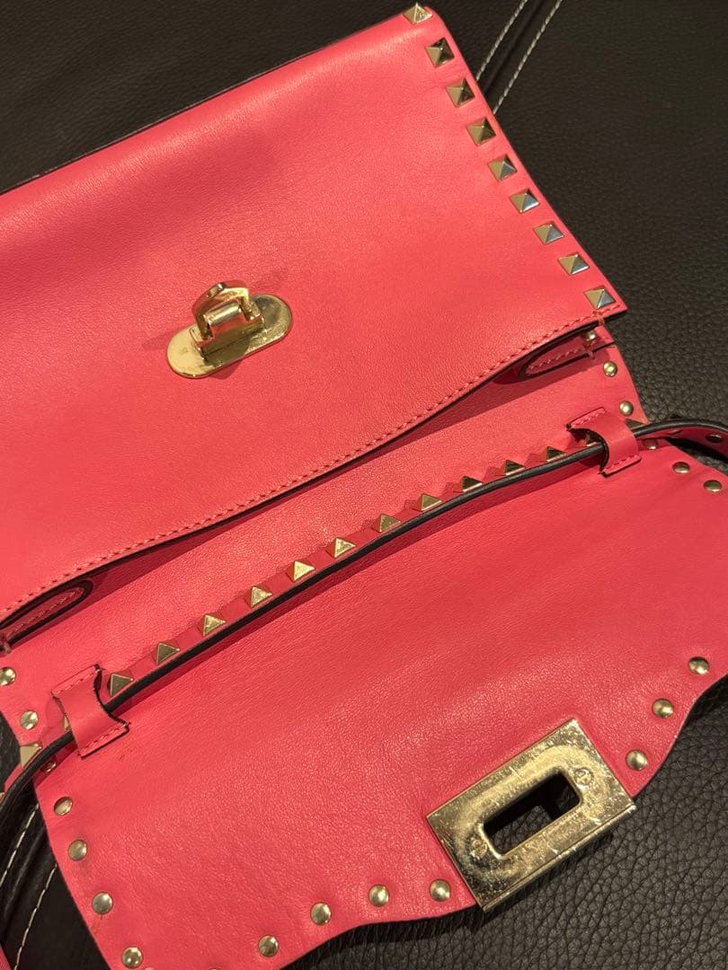 Valentino ロックスタッズ ショルダーバッグ