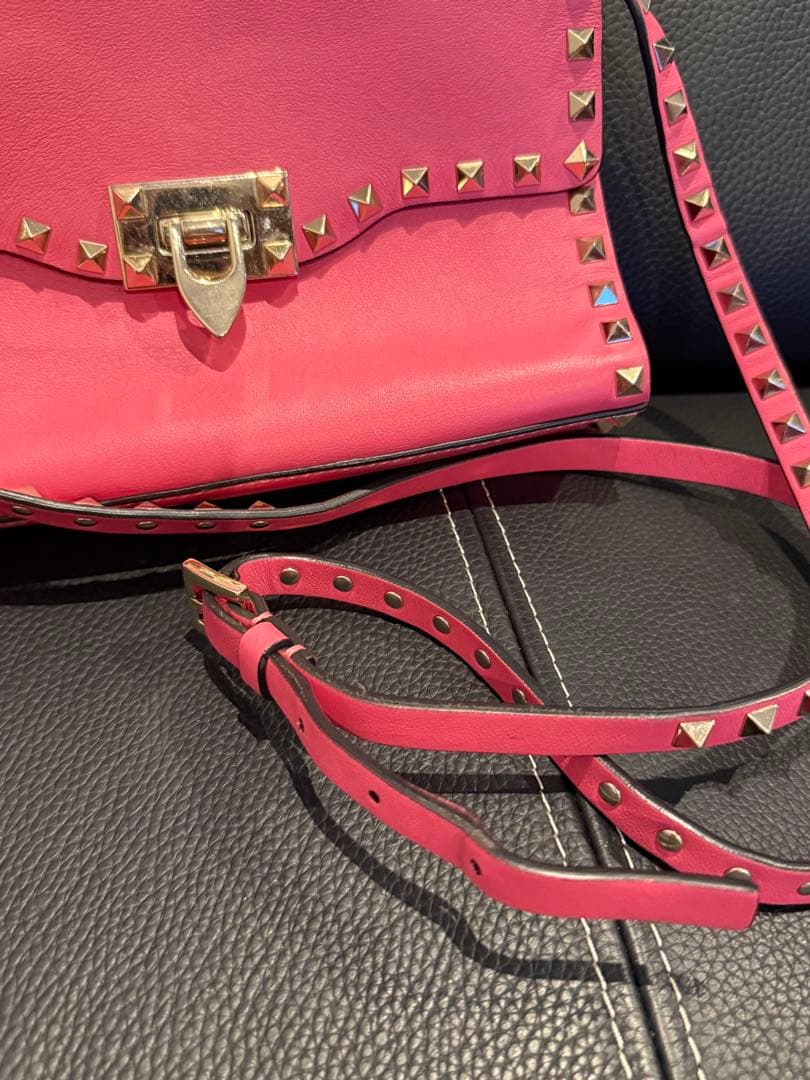 Valentino ロックスタッズ ショルダーバッグ