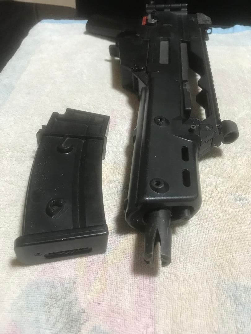 東京マルイ　スタンダード電動ガン G36C バッテリー充電器付