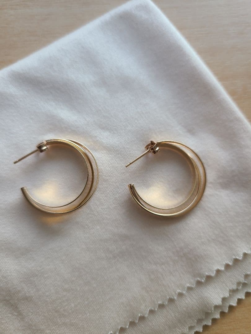 ココシュニック　10金　フープピアス