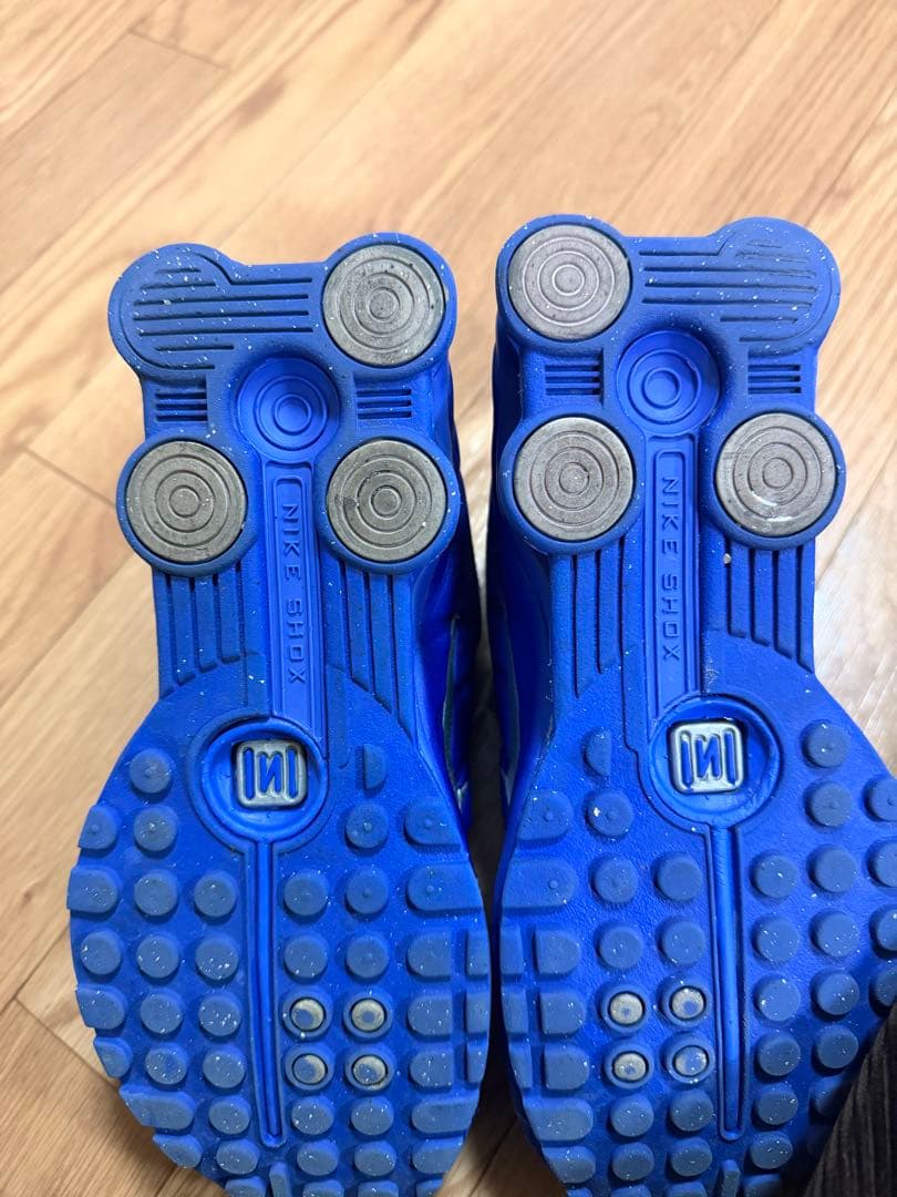 靴 NIKE SHOX Racer blue 23cm