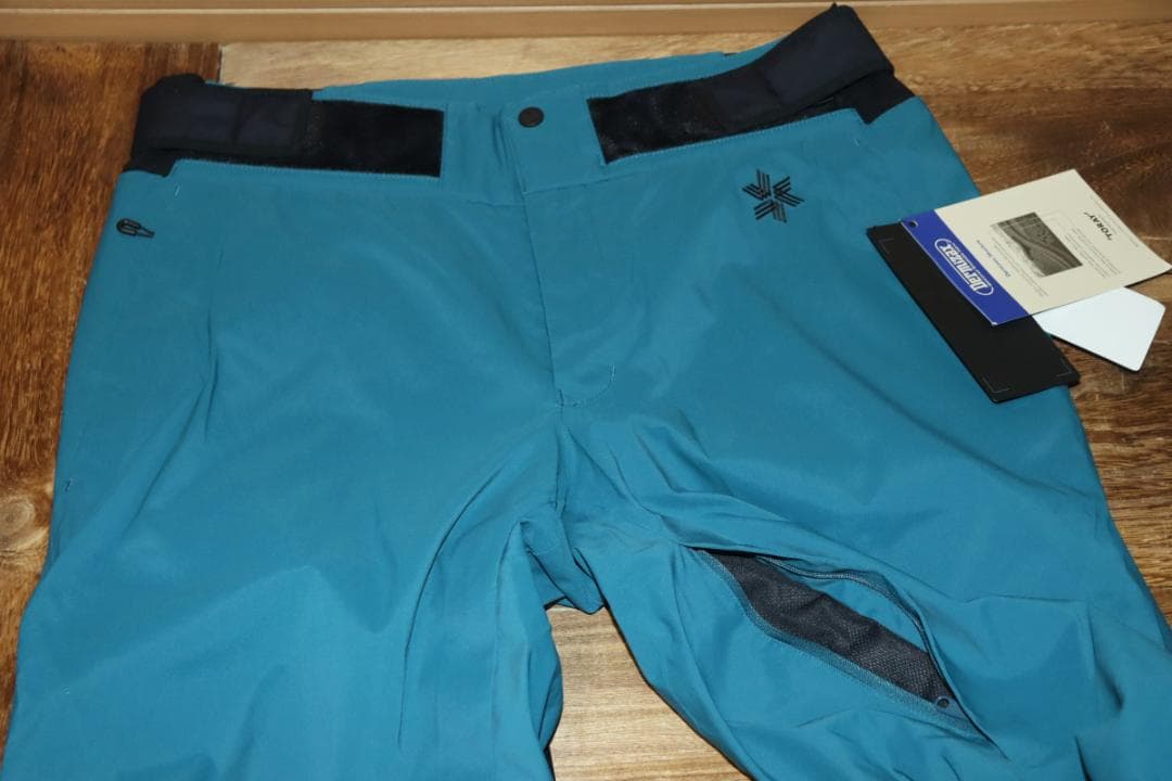 新品 ゴールドウイン G-エンジニアード 中綿 スキーパンツ (3/L) Ⓗ