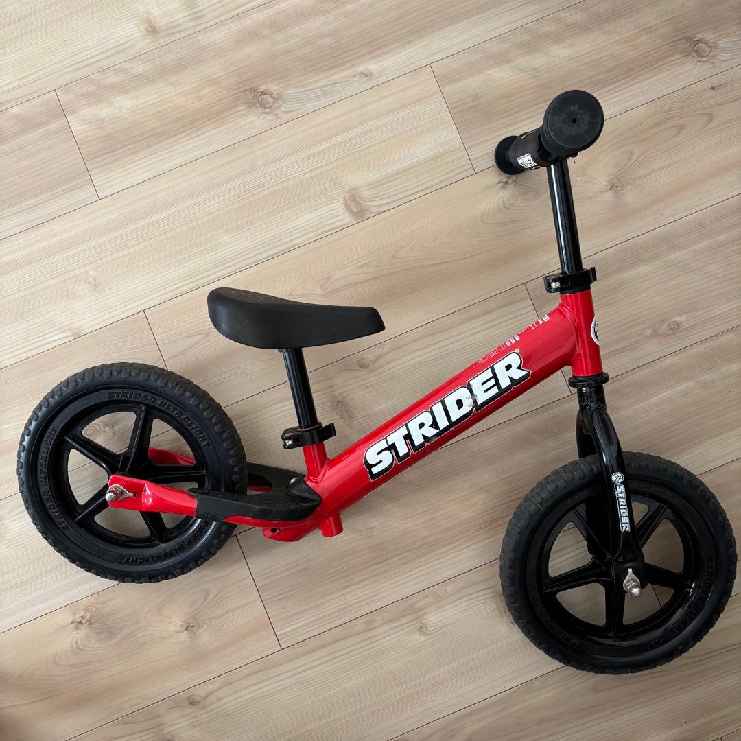 STRIDER バランスバイク レッド