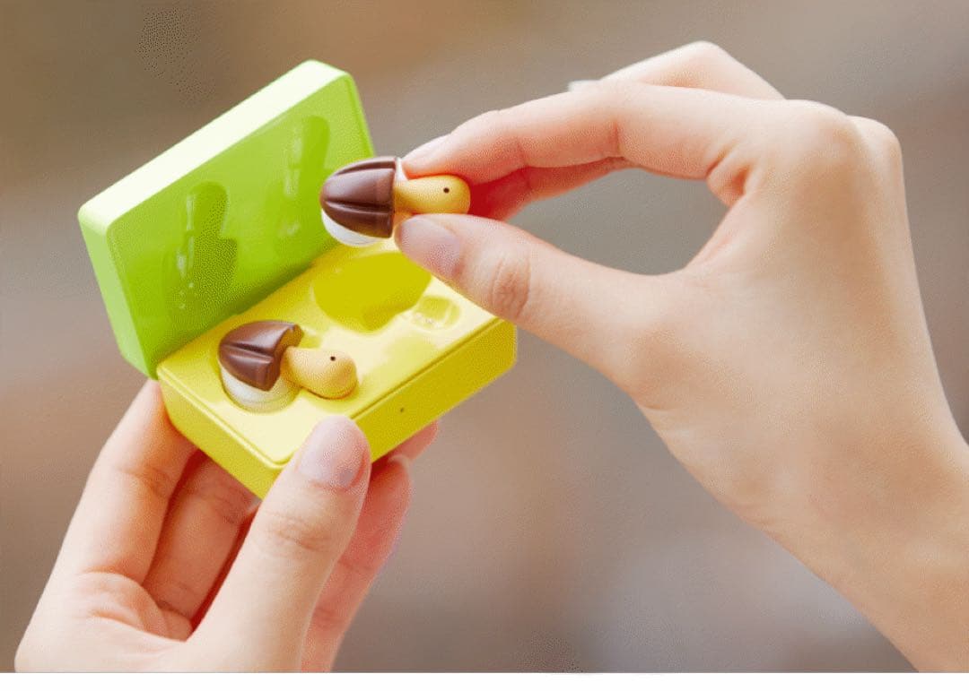 新品 未開封 きのこの山 ワイヤレスイヤホン 明治公式 3500個限定 即購入可