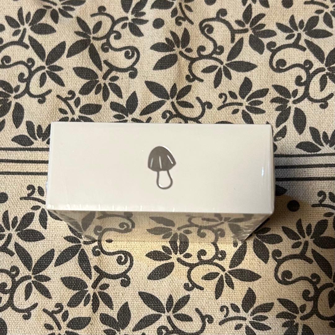 新品 未開封 きのこの山 ワイヤレスイヤホン 明治公式 3500個限定 即購入可