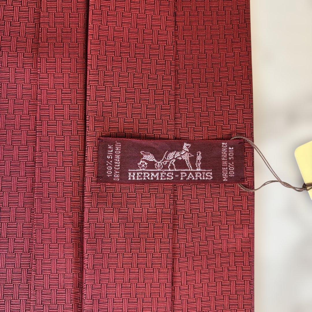 【タグ&箱&カード付✨】HERMES ネクタイ　レッド　赤　ファソネ　刺繍