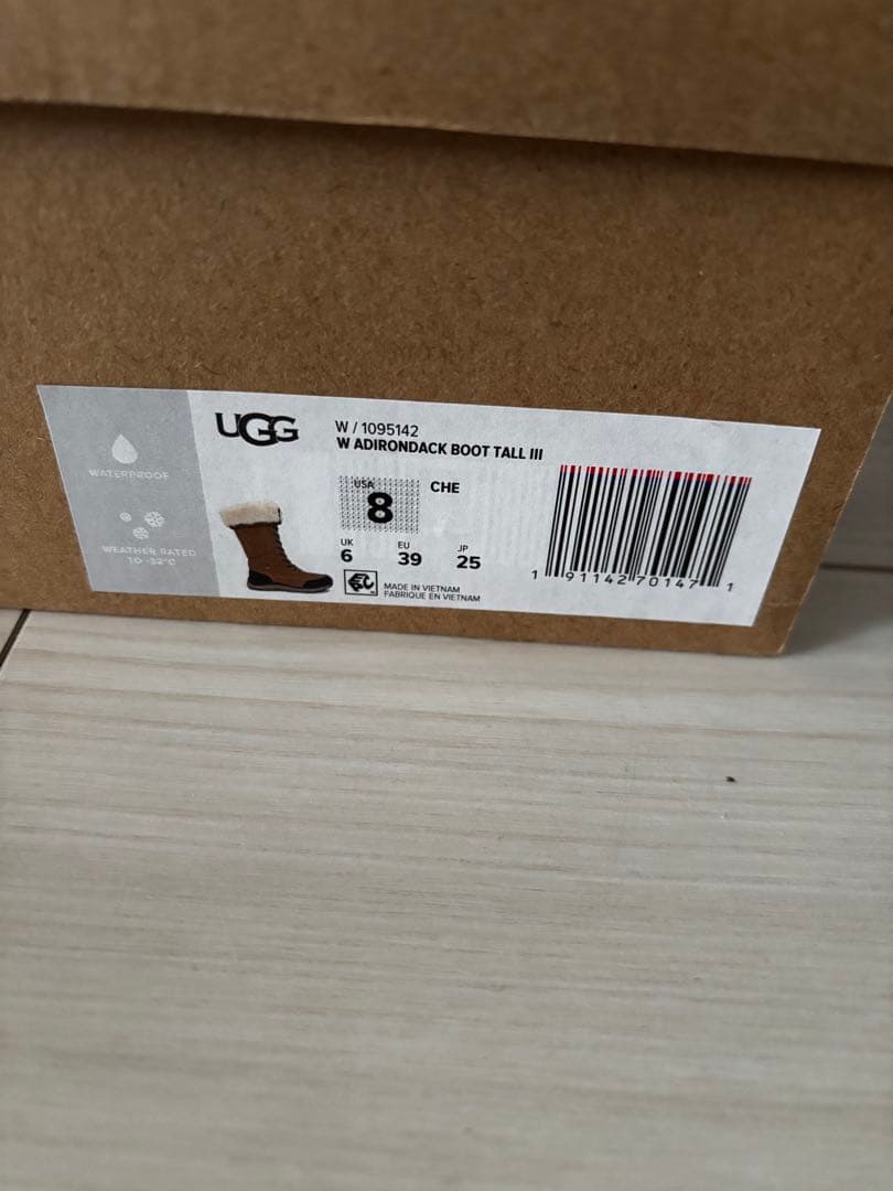 UGG ファー付きロング スノーブーツ　新品未使用